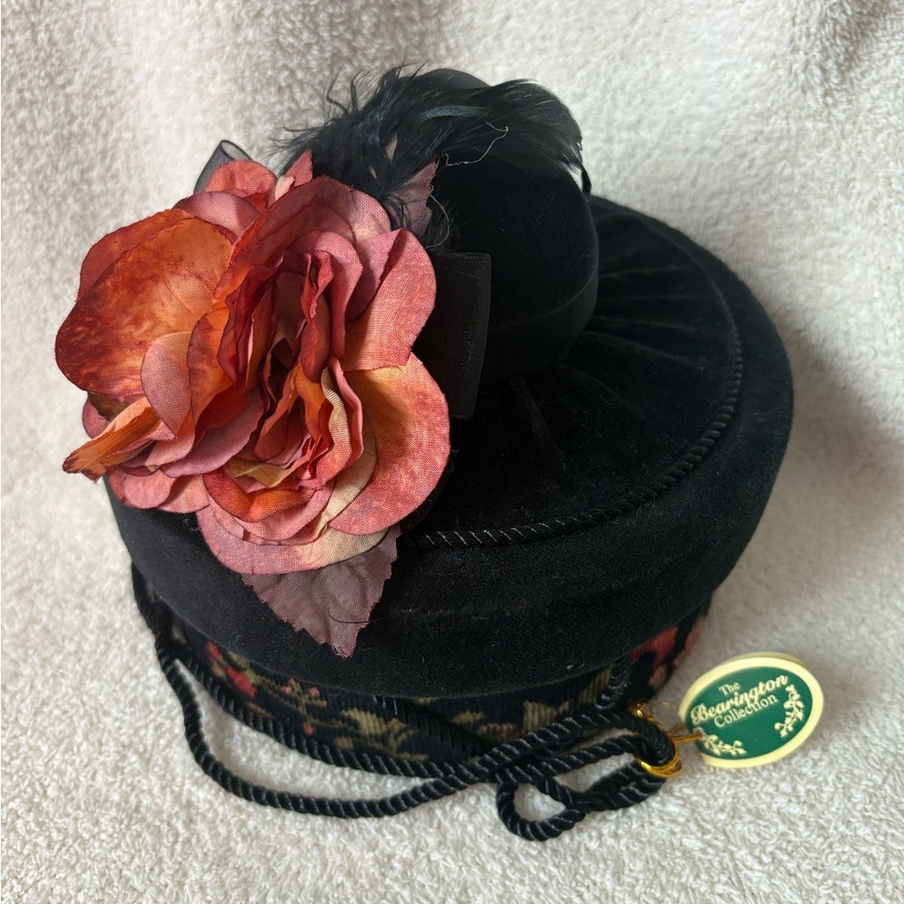 NWT Bearington Collection Black Floral Hat Box